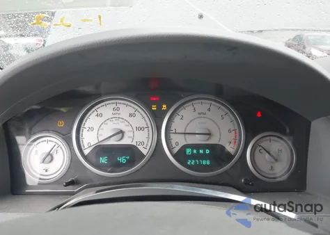 2010 Chrysler Town & Country New Lx из США, поврежденный, VIN 2A4RR2D16AR404076